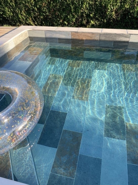 Carreaux piscine italienne en pierre bali Carreaux piscine en pierre bali italien de qualité supérieure 