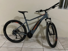 Vélo électrique à vendre  Vélo électrique marque ktm avec une large autonomie de batterie 