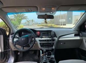 Hyundai Sonata 2015 HYUNDAI SONATA 2015 Très Propre
ANNEE: 2015
AUTOMATIQUE ESSENCE
CAMERA de RECUL
 Achetée à ZERO KILOMÈTRE au SÉNÉGAL  90.000klm*

Visible à Dakar