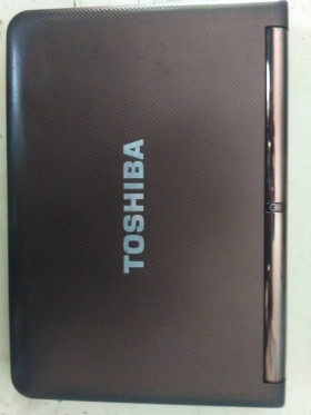 Vente ordinateur mini Toshiba Je vends un ordinateur portable mini Toshiba presque tout neuf, autonomie : 5h de temps, disque dur : 230 Go,RAM : 2 Go, Processeur : 64 bits. Prix: 100 000 FCFA.