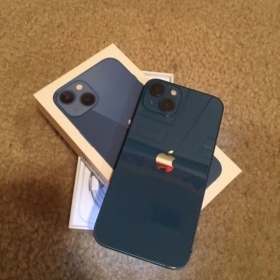 Iphone 13 neuf Description
Je vend mon Iphone 13 bleu, 128gigas, nouveau dans sa boite. Prix: 420.000fcfa, venant d