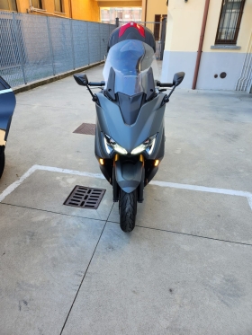 SCOOTER T-MAX 560 TECH