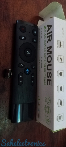 Télécommande universelle Air mouse Télécommande universelle Q5. Il suffit d avoir un port USB libre sur votre appareil et le tour est joué. Idéal pour box Android, smart tv, ordinateurs, projeteurs... 