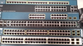 Switch Des Switchs Cisco PoE et HP 48 ports 
venant des USA.
