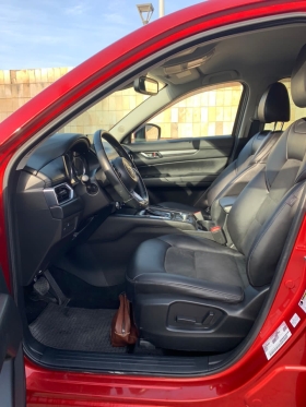 toyota Highlander ANNÉE 2018 Toyota Highlander ANNÉE 2018
essence automatique 
intérieur cuir 
grand écran tactile 
7places
caméra de recul radar 
let