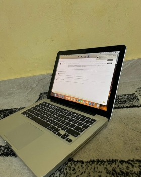 MacBook Pro 2011 SSD 512 gb Core i5 
Ram 8 gb 
disque dur SSD 256 
4 ports 
13 pouces 
facture Plus garantie 06 mois 
