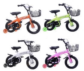 VÉLOS ENFANTS  Vélo de choix de qualité, un cadeau de réussite pour les enfants. Ce vélo de la marque Super Bike est construit avec un châssis surdimensionné en acier, double système de freinage avec l