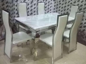 Table à manger en marbre Des tables a manger en marbre de places disponibles les prix varient en fonction des modèles.
Livraison et installation gratuit dans la ville de Dakar.
Veuillez nous contacter pour plus d informations.

