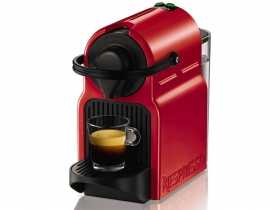  Machine à nespresso - krups- Format compact
capacité 0,7 litres
pression 19 bars
autres caractéristiques avec niveau d
