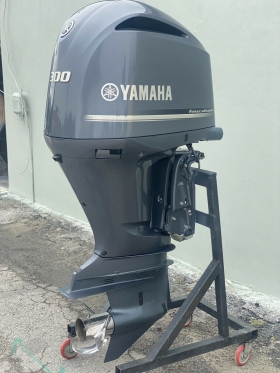 2018 Yamaha 300 HP Outboard Motor Engine I want to sell my Fairly used 2018 Yamaha 300 HP 4-Stroke With a 25