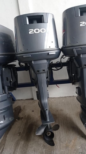 Used Yamaha 2019 Yamaha 200 Hp 2 Stroke Outboard Engine For Sale 

Extras: Box Of Wiring Harness, Gauges And Throttle Control

Hours: 180 Hours

Delivery Days: DHL AIR CARGO AND MAXIMUM 4 WORKING DAYS DELIVERY OR SEA PORT DELIVERY.

We sell all brands of Outboard engines (Yamaha, Suzuki, Honda, Mercury, Evinrude and Johnson) both 2 stroke and 4 stroke, and also brand new and used outboard engines.

DM or Whatsapp Chat: +19703358861
Email: sales@trade-onlinestore.com