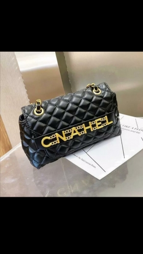 Sacoches Chanel Sacoche Chanel à vendre.