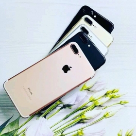 iPhone 7 Plus 128Go IPhone 7 Plus 128 gb authentique 

fournit avec facture et garantie

pochette et blindé offert

faites-vous livrer directement chez vous 
ou en point de retrait magasin !

les meilleurs qualité à des petits prix!!