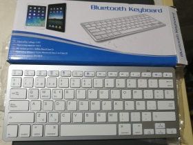 Bluethooth keyboard Bluetooth keyboard disponible permet d