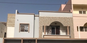  Villa à louer à la cité cheikh amar mamelles Nous vous proposons une magnifique villa r+1 à louer à la cité cheikh amar mamelles avec réservoirs d